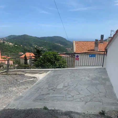 Apartman Casa Indipendente Mini-depandance Vista Mare Con Terrazza