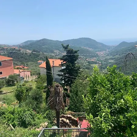 Apartman Casa Indipendente Mini-depandance Vista Mare Con Terrazza *